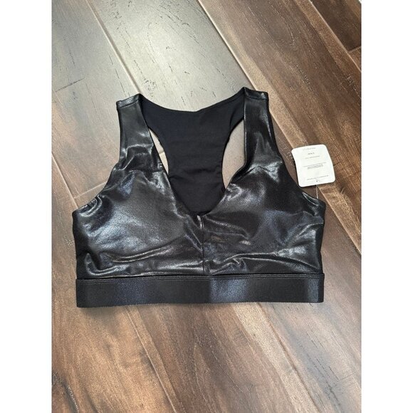 Fabletics “On the Go” Medium Impact Bra - Picture 3 of 4